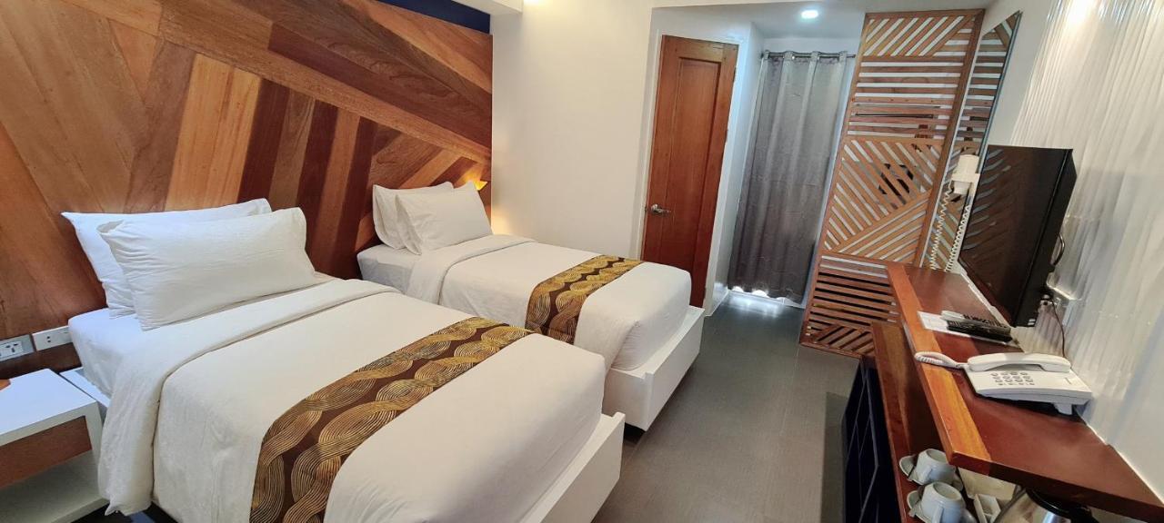 The Paragon Boracay Suites Manoc-Manoc Exterior photo