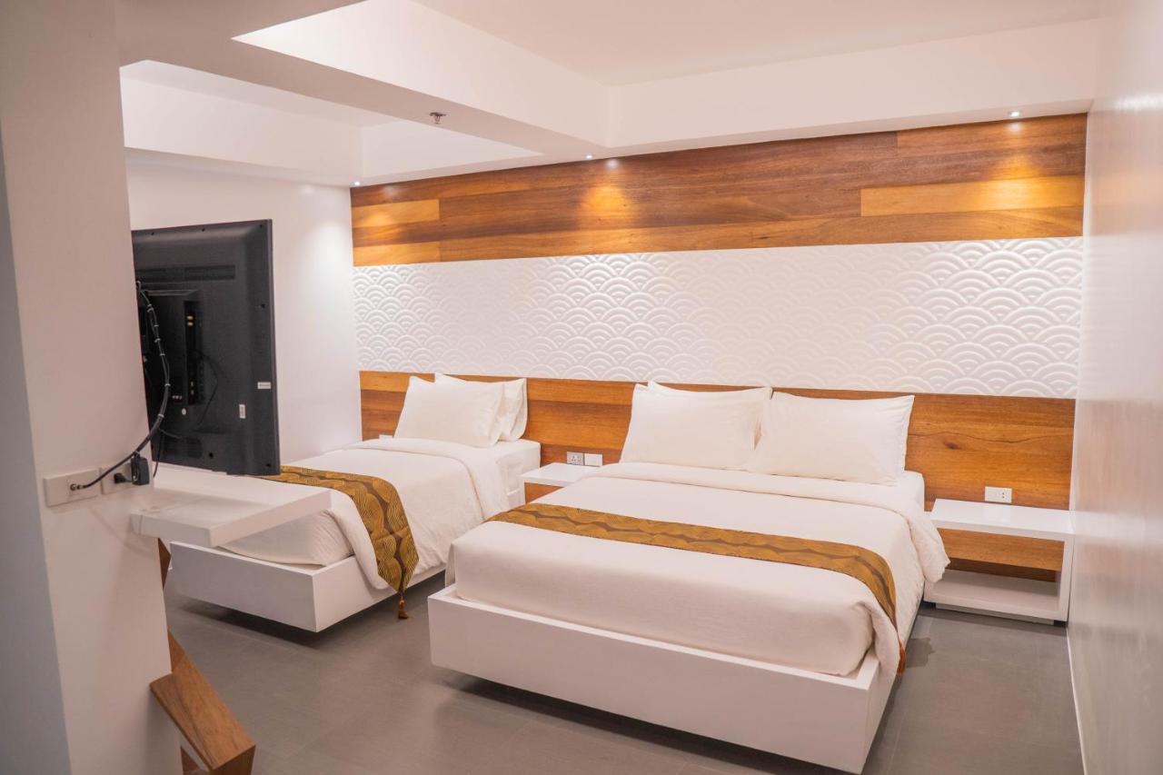 The Paragon Boracay Suites Manoc-Manoc Exterior photo