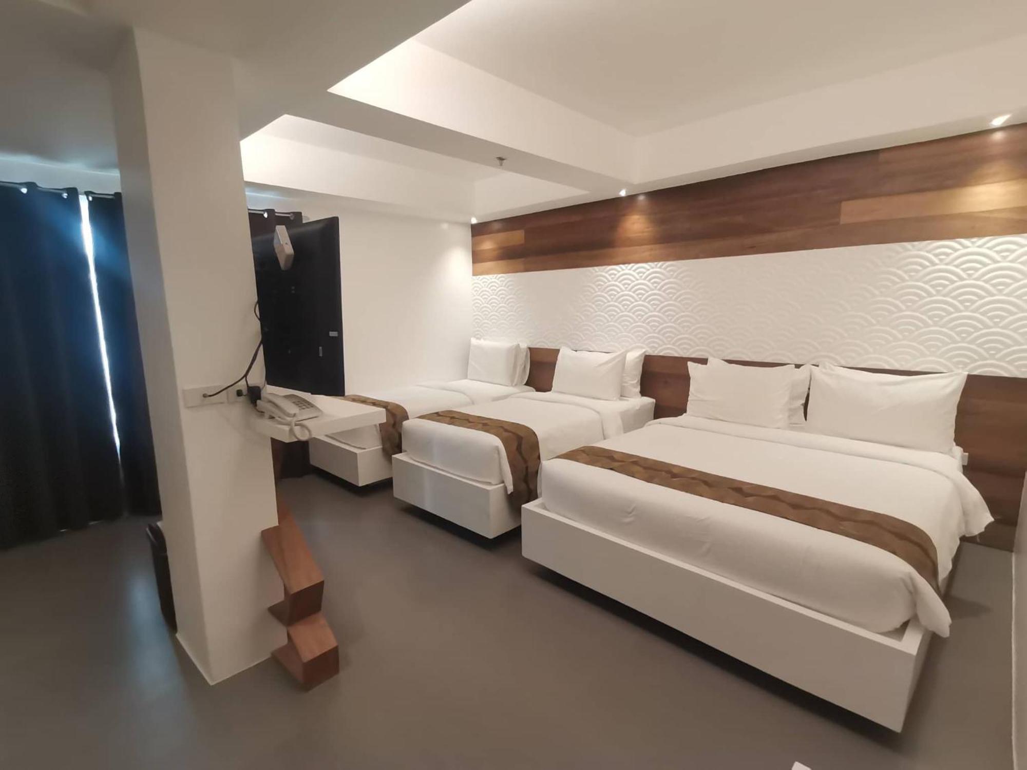 The Paragon Boracay Suites Manoc-Manoc Exterior photo